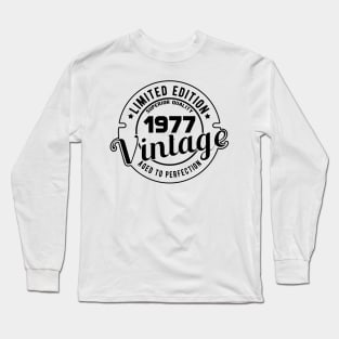 1977 VINTAGE - 44Th BIRTHDAY GIFT Long Sleeve T-Shirt